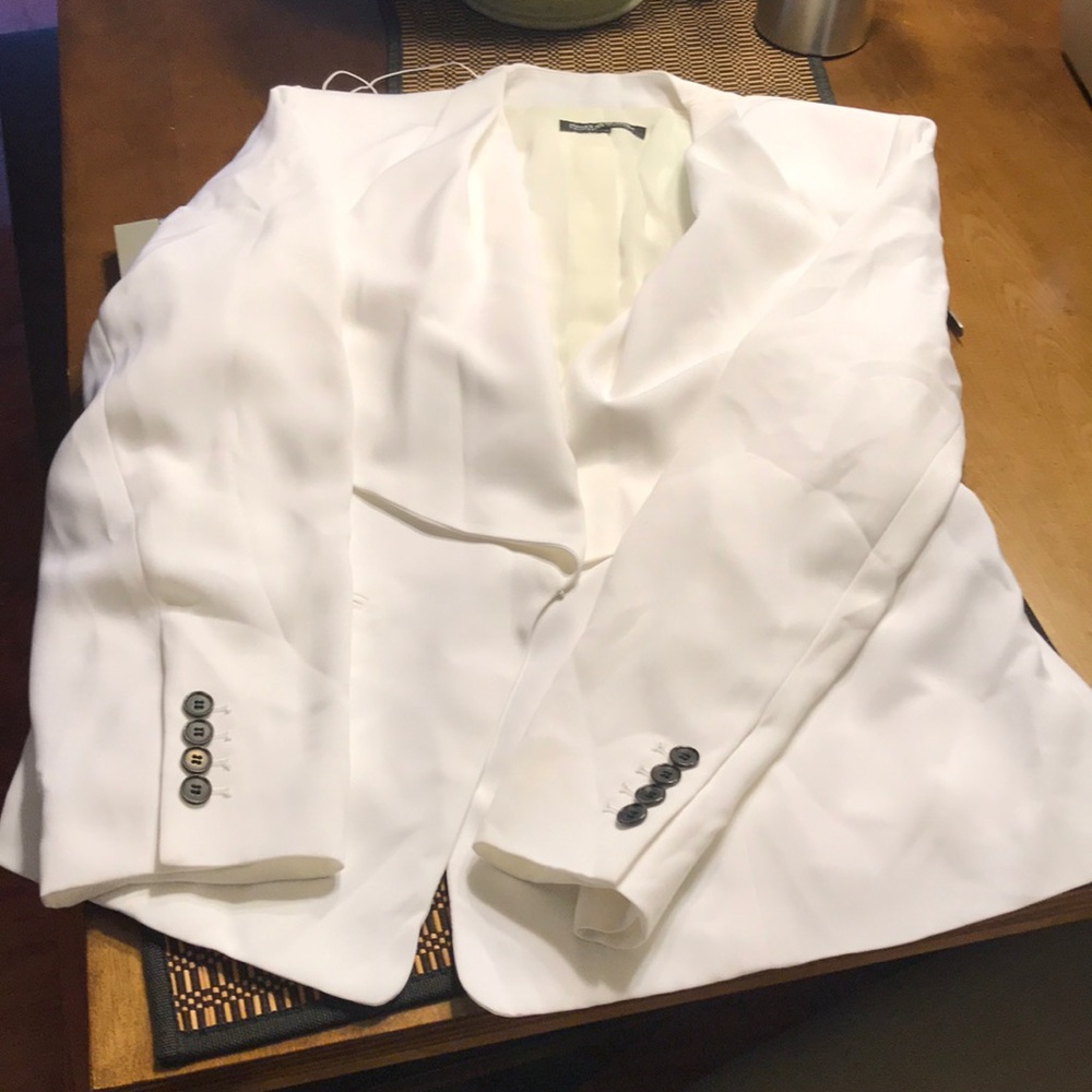 White blazer perfect for holidays!